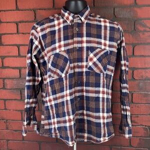 Chandler Men's Medium Flannel Button-Down‎ Shirt – Casual, Outdoor, Plaid